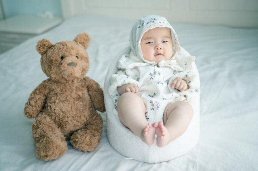 绍兴宝宝睡觉张着嘴巴